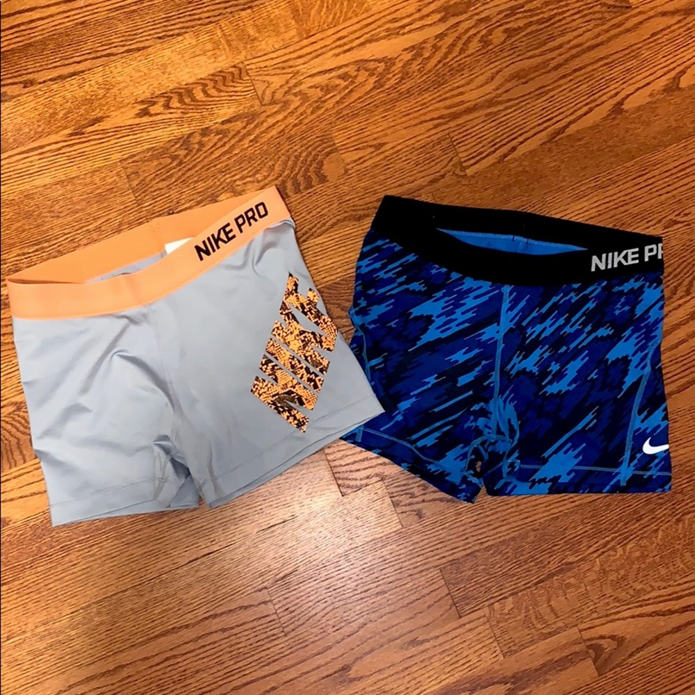 2 Nike PRO shorts
